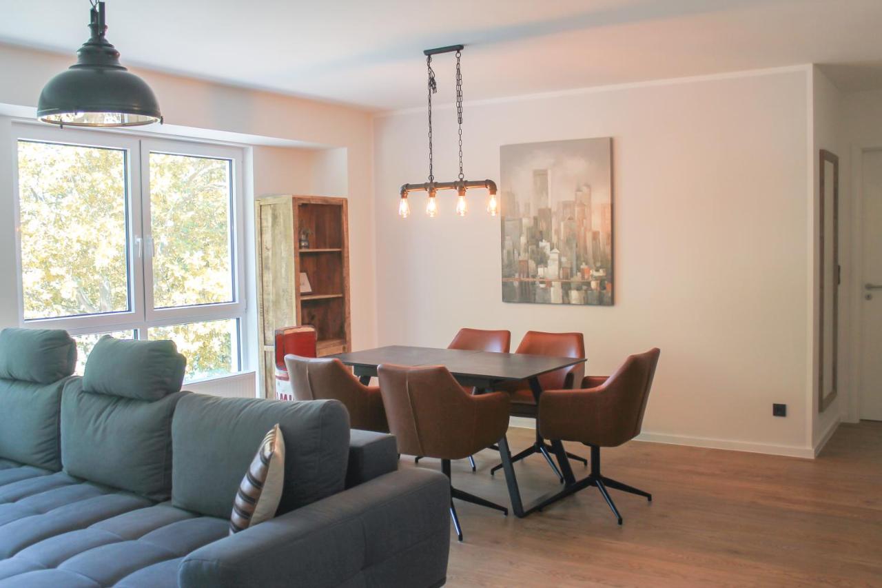 קובלנץ New York Apartment - Fuer Freunde & Familien, Stadtnah, Parkplatz, E-Ladestation, Gitterbox Fuer Fahrraeder, Fitnessstudio, Digitale Gaestemappe Mit Restaurant- Und Unternehmenstipps מראה חיצוני תמונה